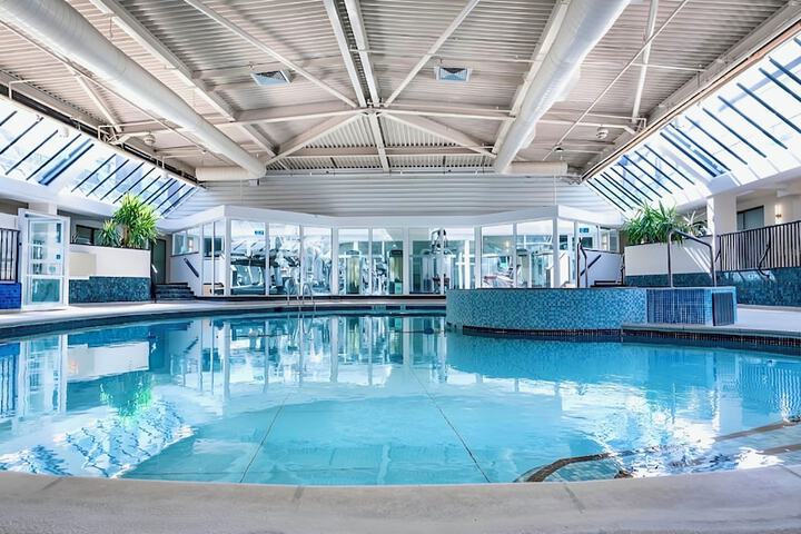 Pool 13 of 19