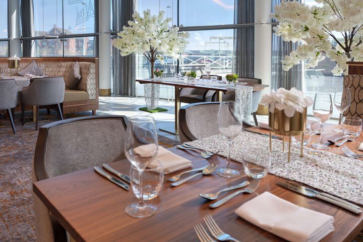 Dining 78 of 206