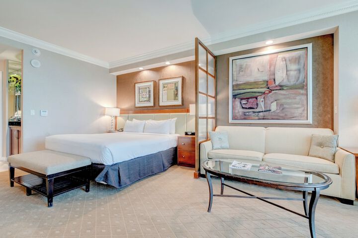 Room 72 of 438