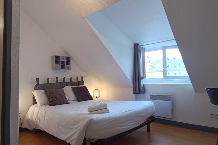 Room 16 of 55