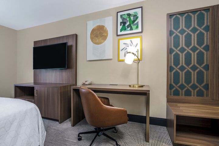Room 15 of 67