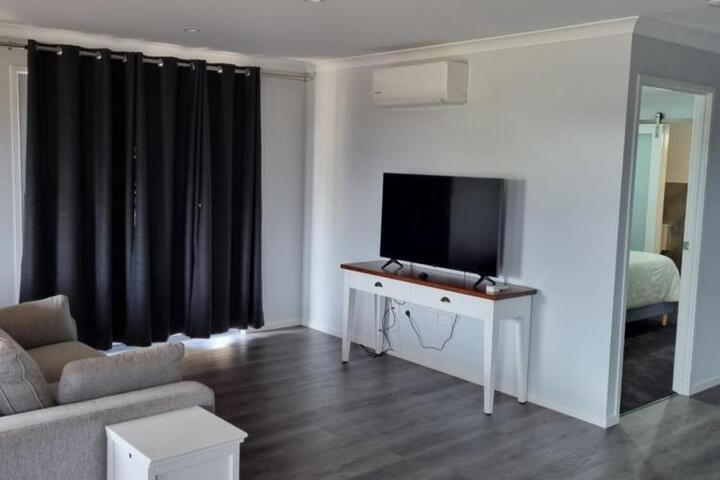 Exterior of Markwell Villas Kingaroy