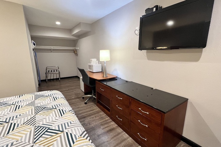 Room 20 of 50