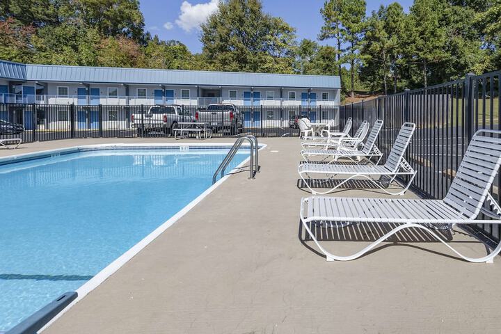 Hotel with Pool