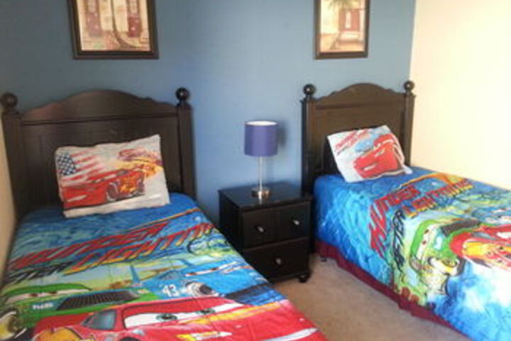 Room 73 of 268
