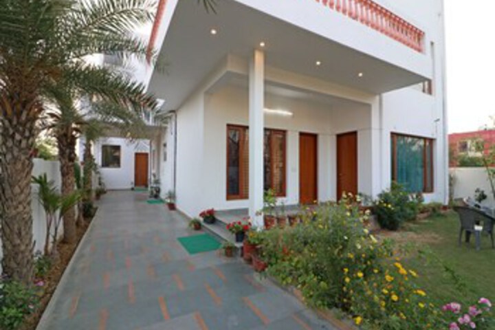 Hotel 5 of 37