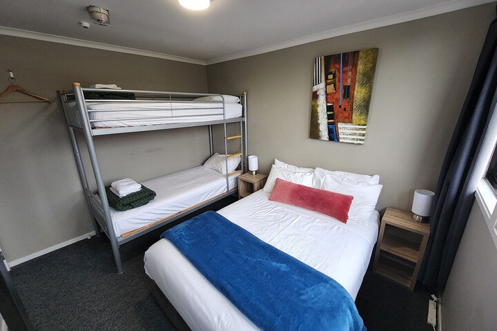 Room 14 of 62