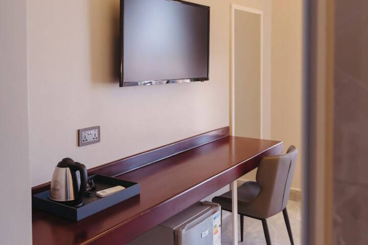 Room 7 of 35