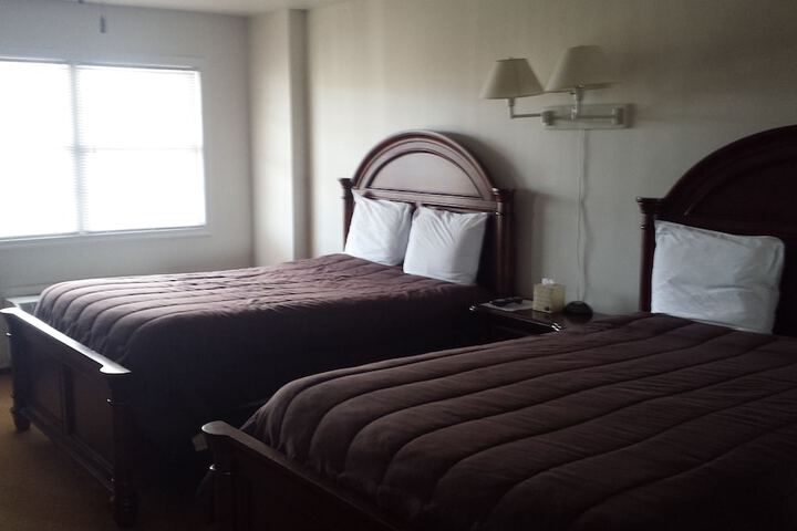 Room 4 of 26