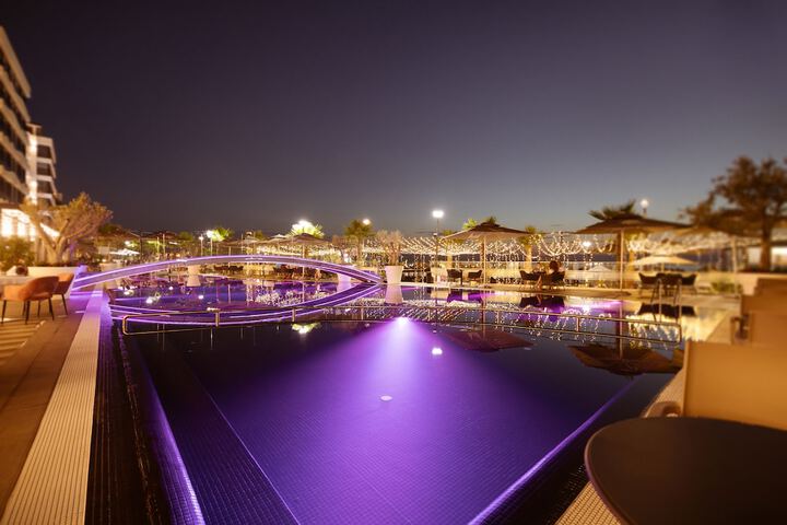 Pool 28 of 43