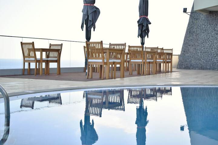 Pool 49 of 64