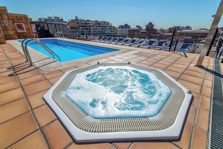 Pool 43 of 67