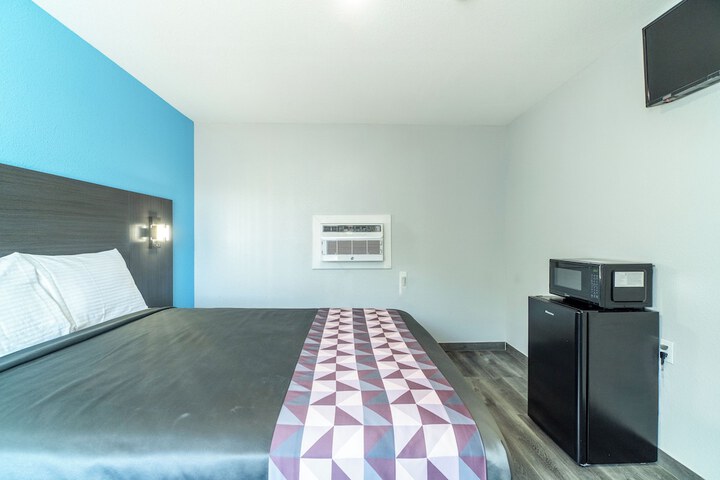 Room 26 of 79