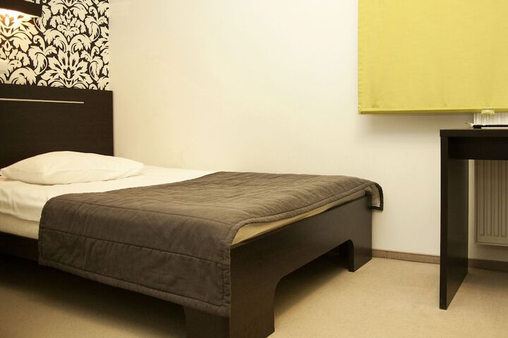 Room 30 of 70