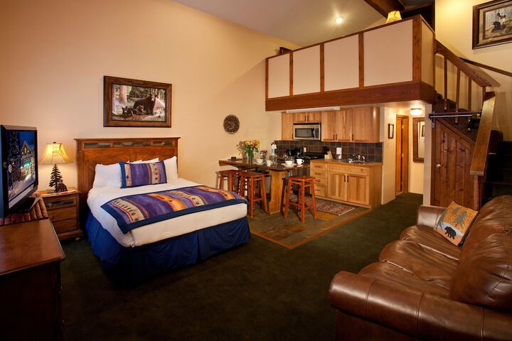 Room 2 of 31