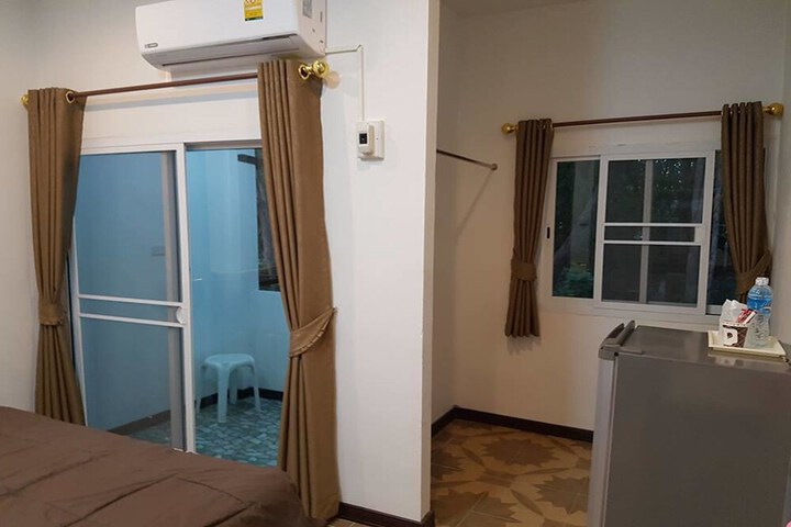 Room 22 of 40