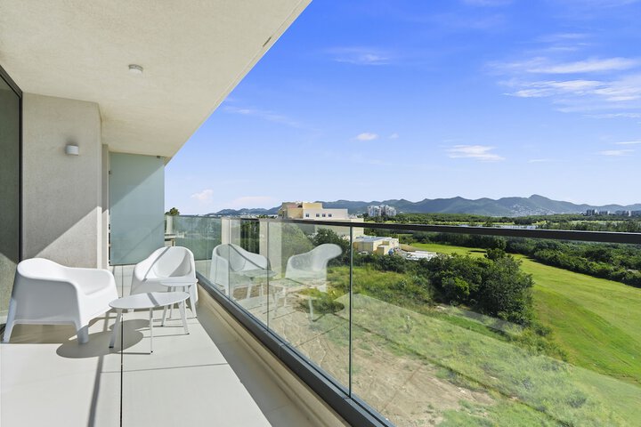 Terrace/Patio 738 of 1000