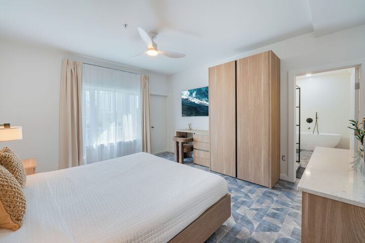 Room 33 of 88