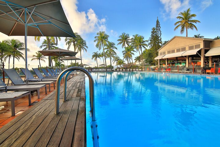 Pools & Facilities