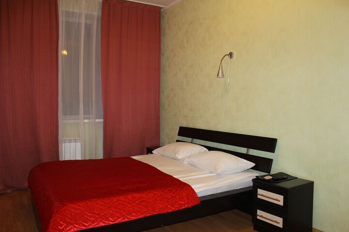 Room 16 of 36