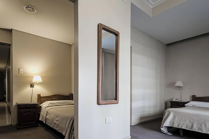Room 34 of 64