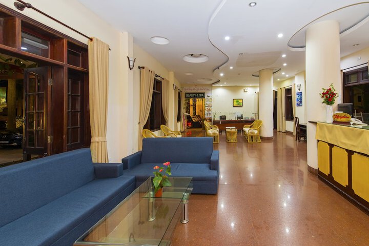 Hotel Interior 4 of 45