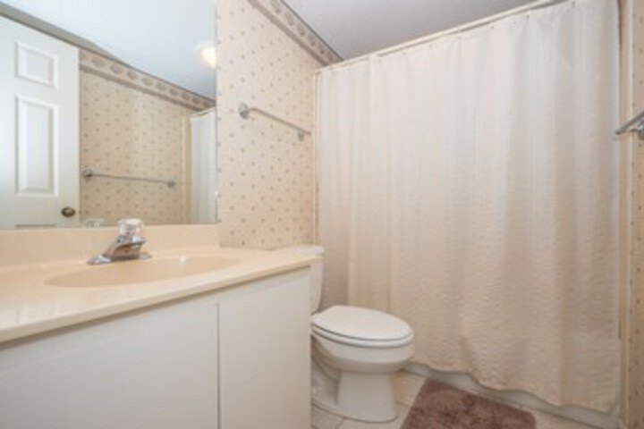 Room 10 of 47