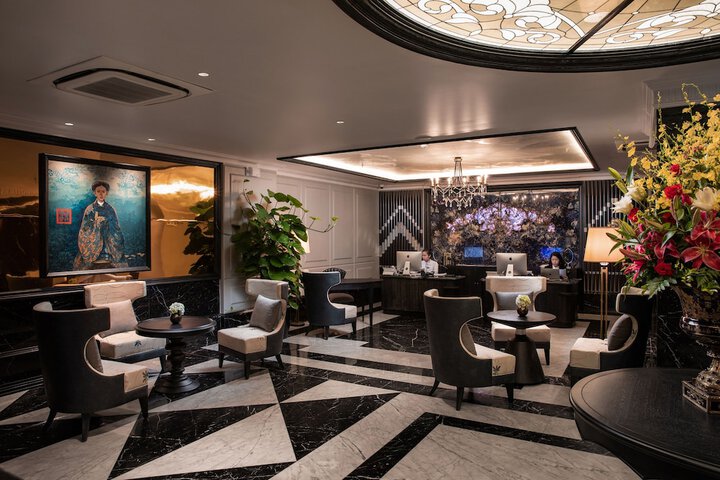 Hotel Interior 8 of 127