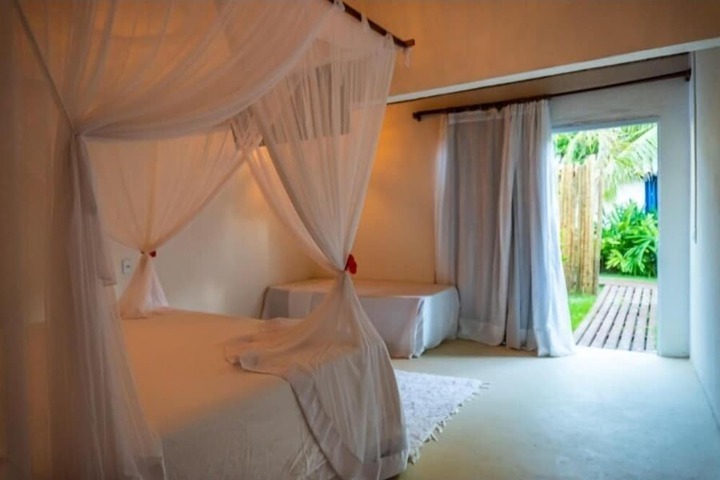 Room 10 of 50