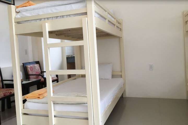 Room 18 of 39