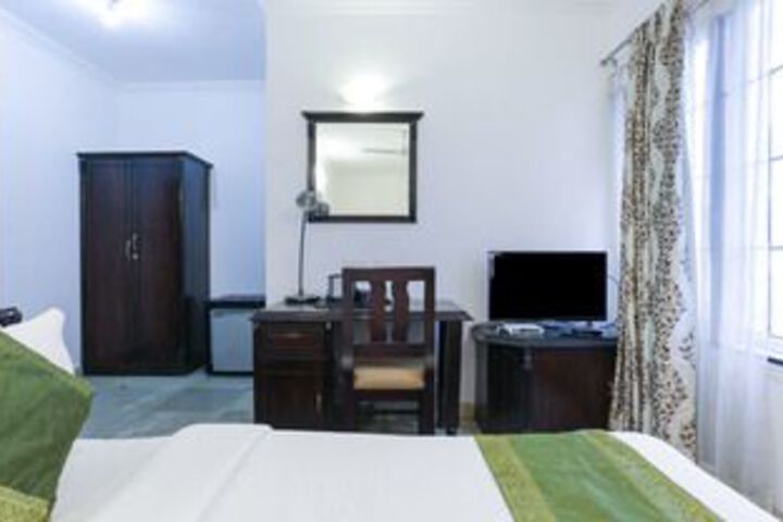 Room 19 of 50