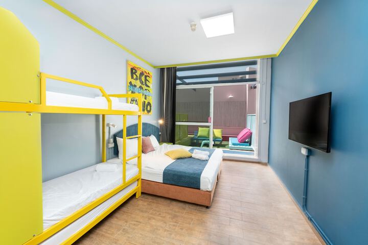 Room 48 of 115