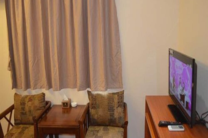 Room 15 of 31