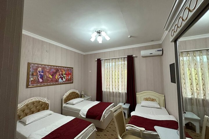 Room 17 of 41