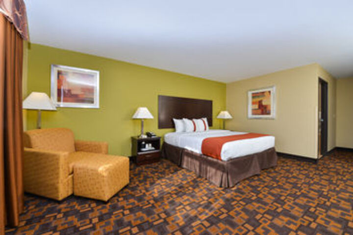 Room 20 of 28