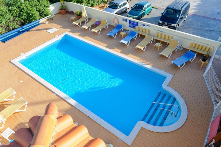 Pool Hotel