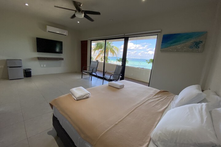 Room 6 of 73