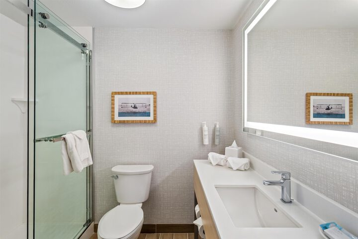 Bathroom shower