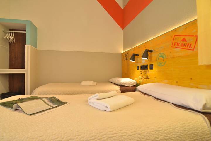 Room 29 of 53