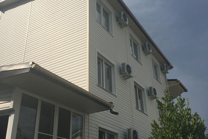 Hotel 3 of 8