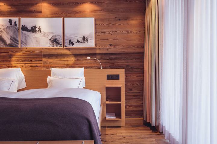 Room 6 of 70