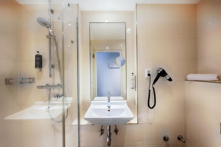 Inside Room Photo