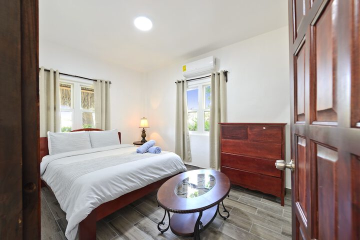 Room 9 of 68