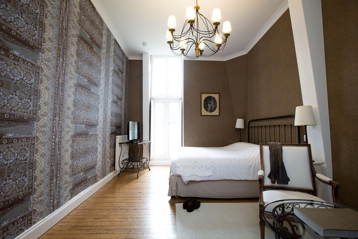 Room 8 of 59