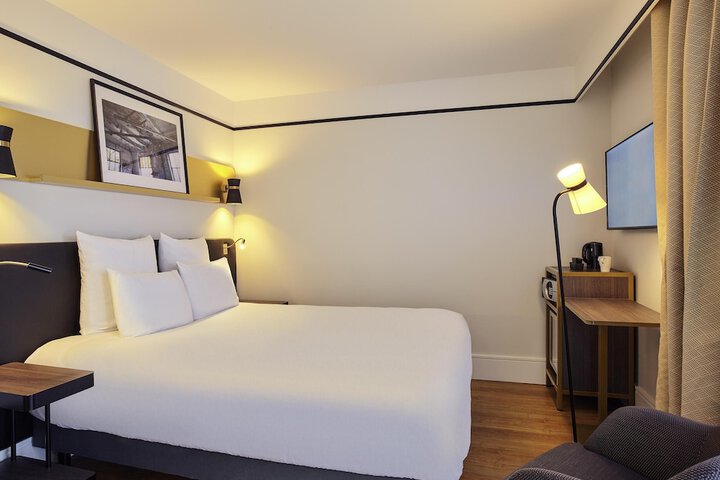 Room 15 of 56
