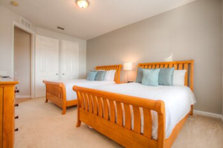 Hotel 54 of 76