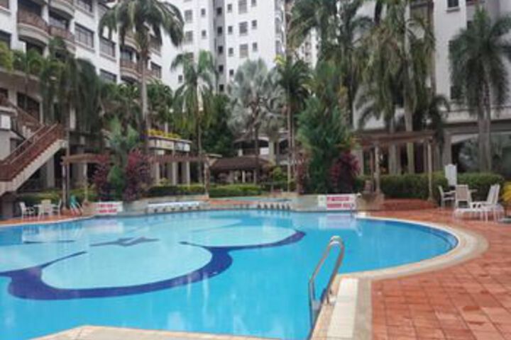 Pool 52 of 62