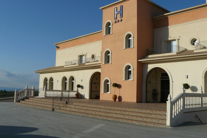 Hotel 2 of 7
