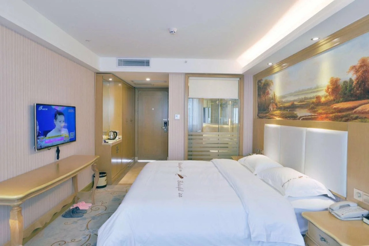 Room 2 of 12