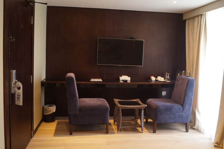 Room 25 of 72